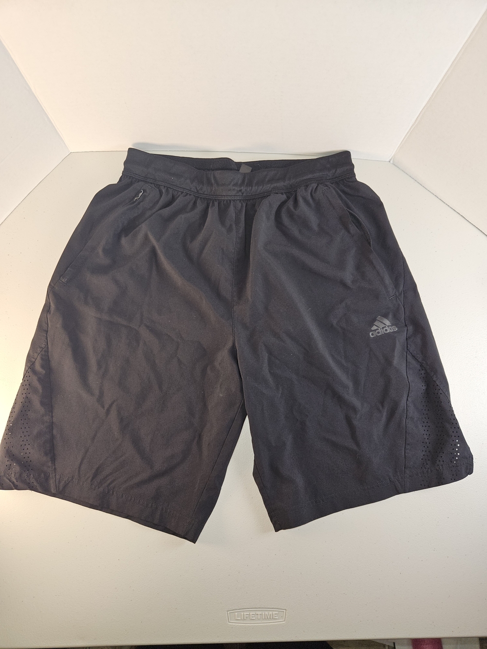 Adidas Men’s Black Athletic Shorts Size MEDIUM
